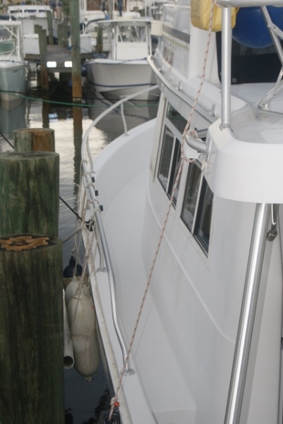 1998 Mainship 350