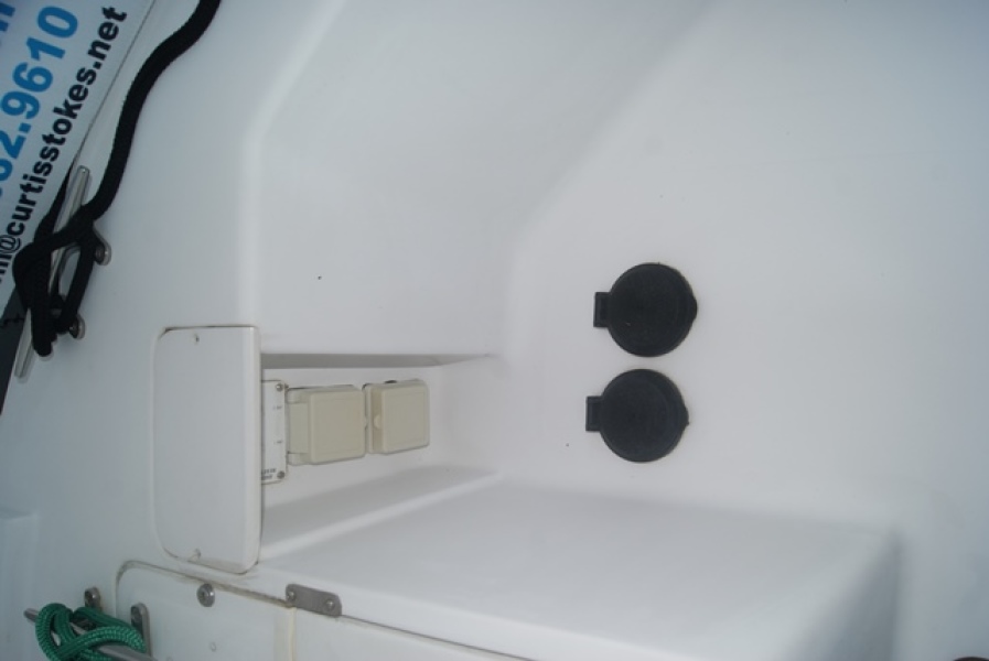 1998 Mainship 350