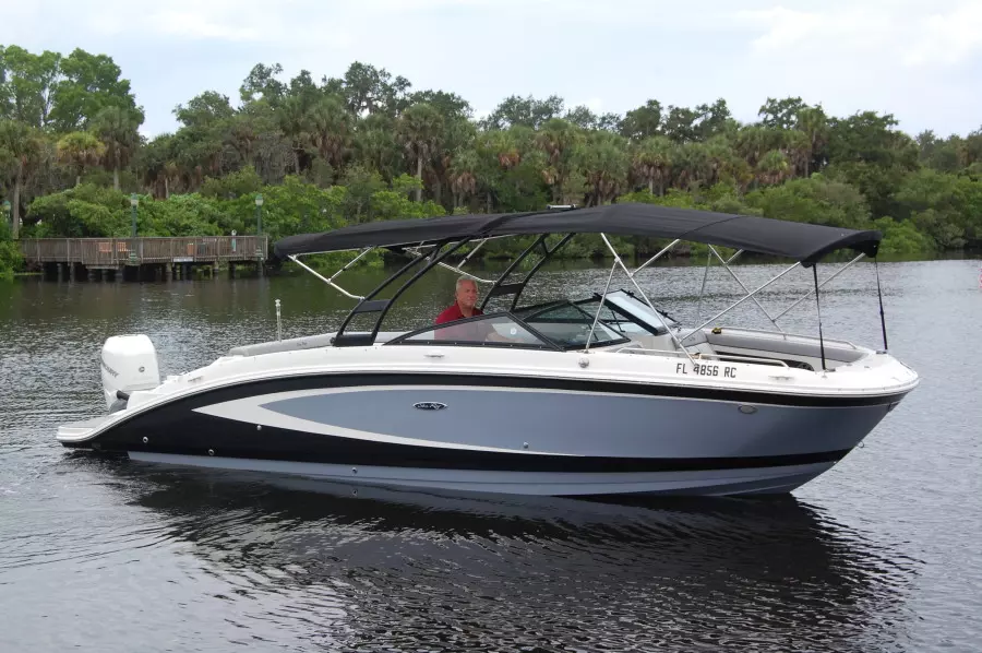 2016 Sea Ray 270 SDX-OB