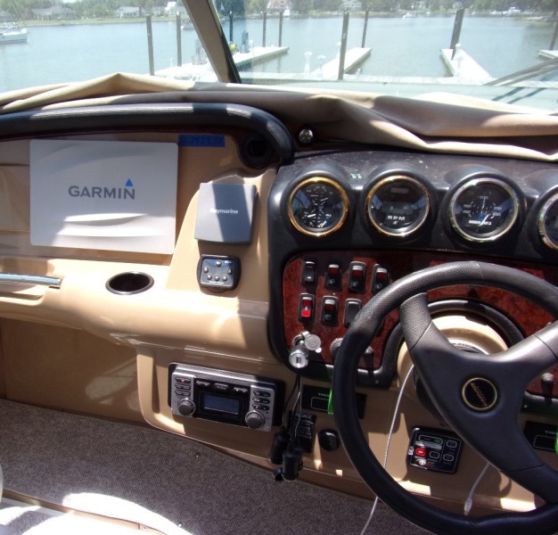 2004 Carver 466 Carver Aft Cabin
