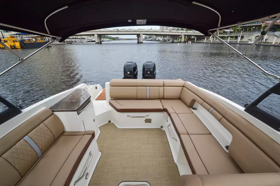2017 Sea Ray 290 SDX