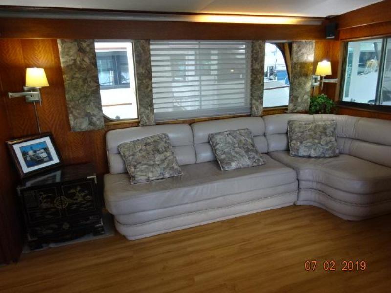 1975 Hatteras "58" LRC