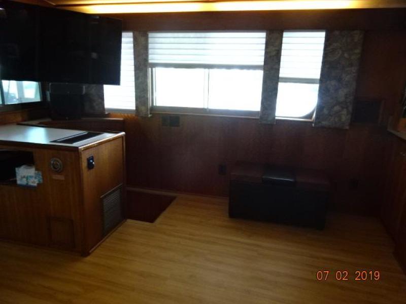 1975 Hatteras "58" LRC