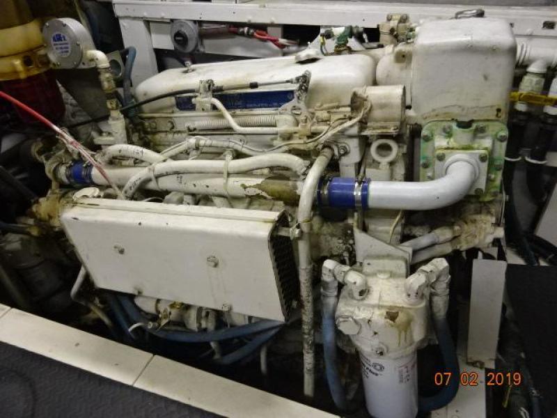 1975 Hatteras "58" LRC