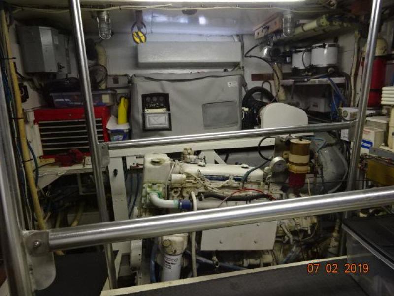 1975 Hatteras "58" LRC