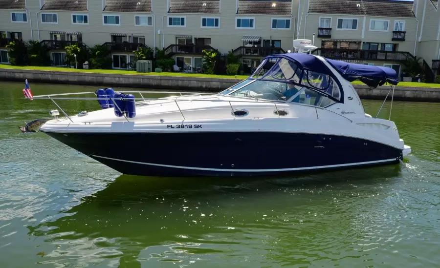 2005 Sea Ray 320 Sundancer