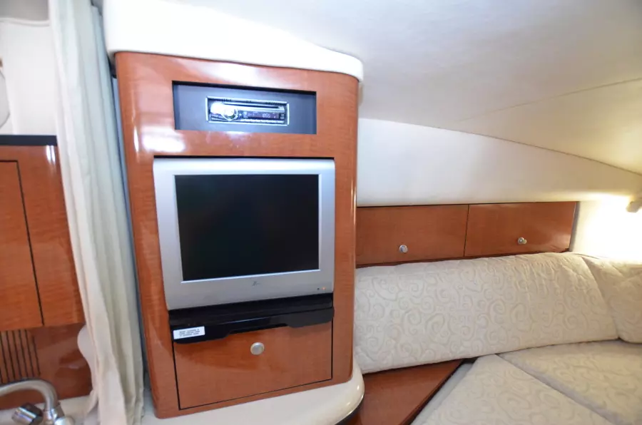 2005 Sea Ray 320 Sundancer