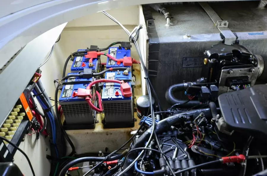 2005 Sea Ray 320 Sundancer