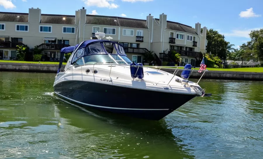 2005 Sea Ray 320 Sundancer