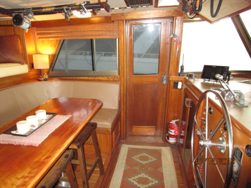 1976 Hatteras 48 LRC