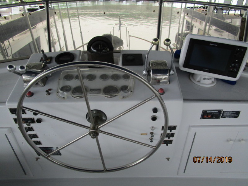 1976 Hatteras 48 LRC