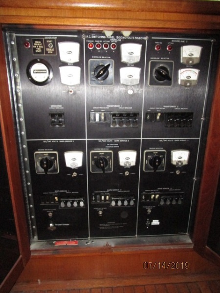 1976 Hatteras 48 LRC