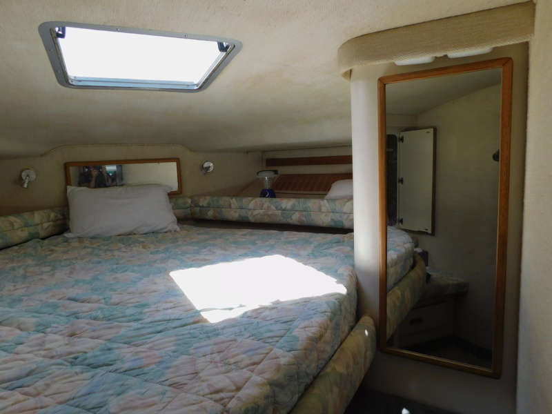 1993 Sea Ray 400 Express Cruiser