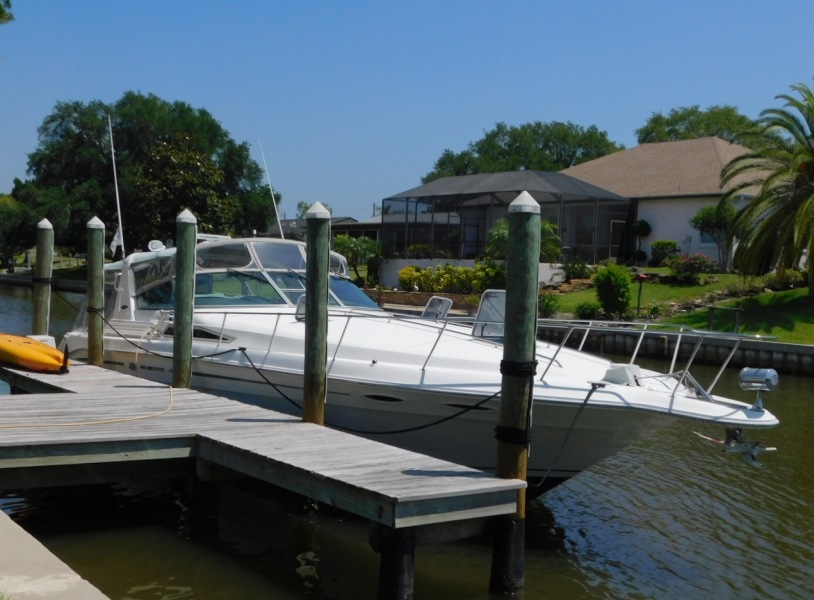 1993 Sea Ray 400 Express Cruiser