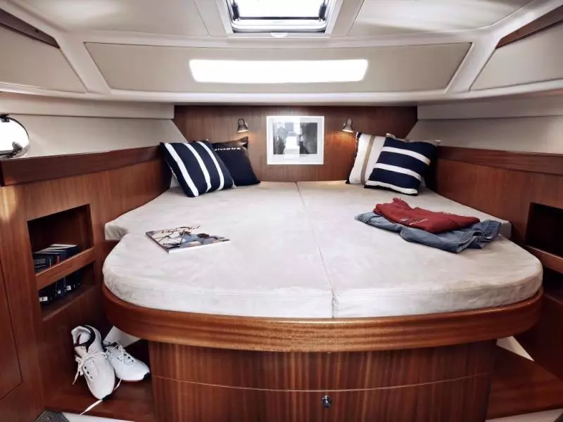38ft Nimbus Yacht For Sale