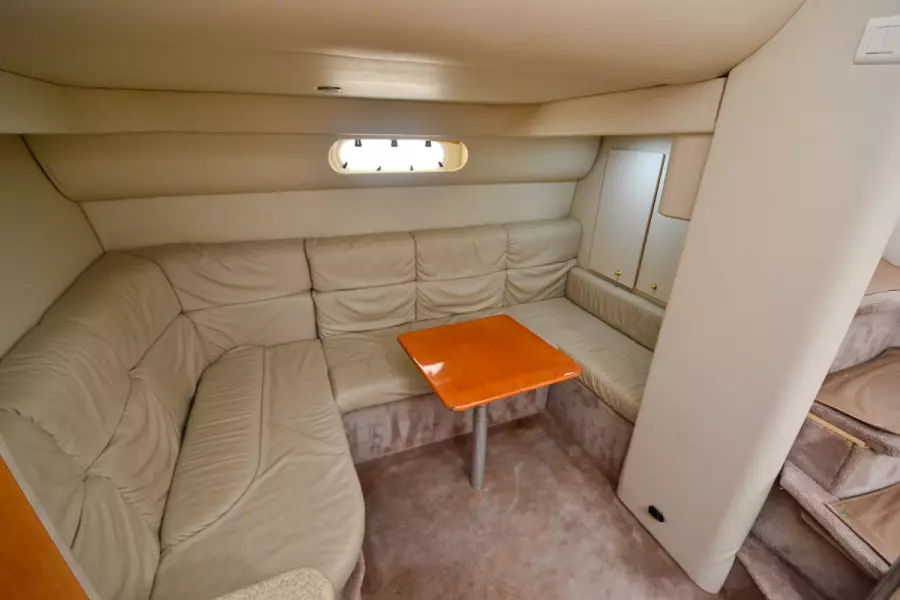 Mid Cabin