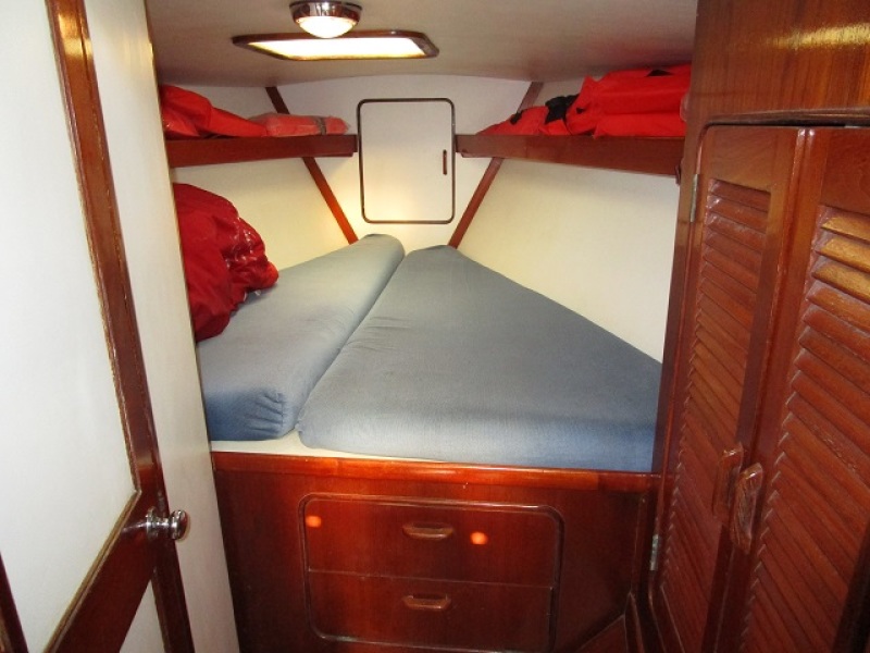 1987 Gulfstar Sloop