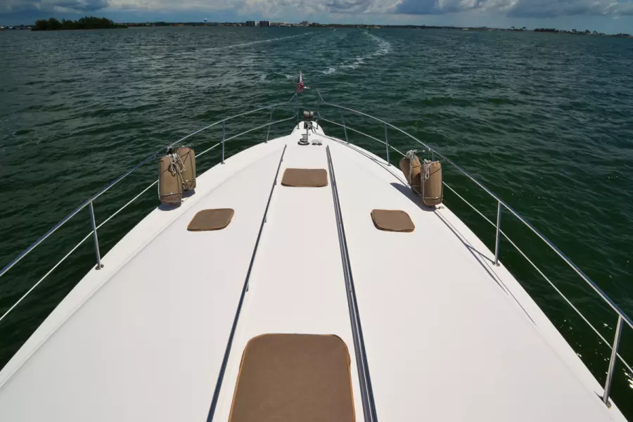 1994 Sea Ray 440 Sundancer