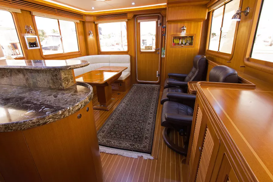 Salon Aft