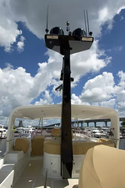 Custom Mast
