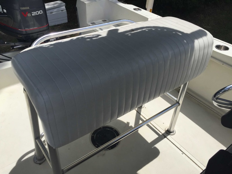 1991 Stratos 20 Center Console