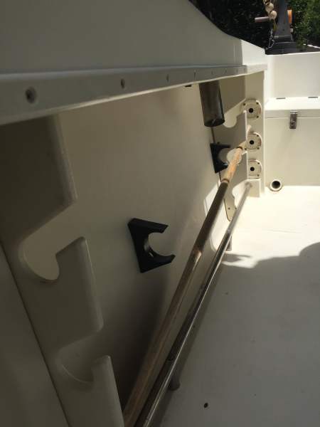 1991 Stratos 20 Center Console