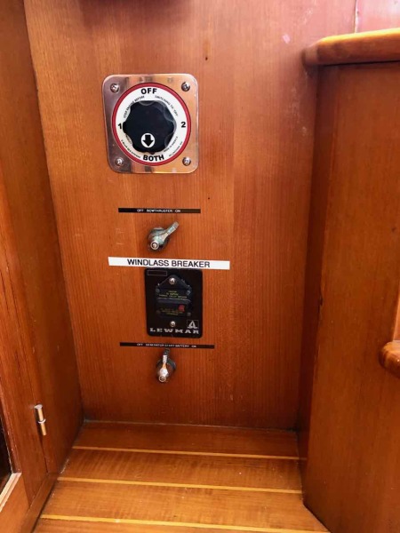 2005 Heritage East Sundeck Trawler