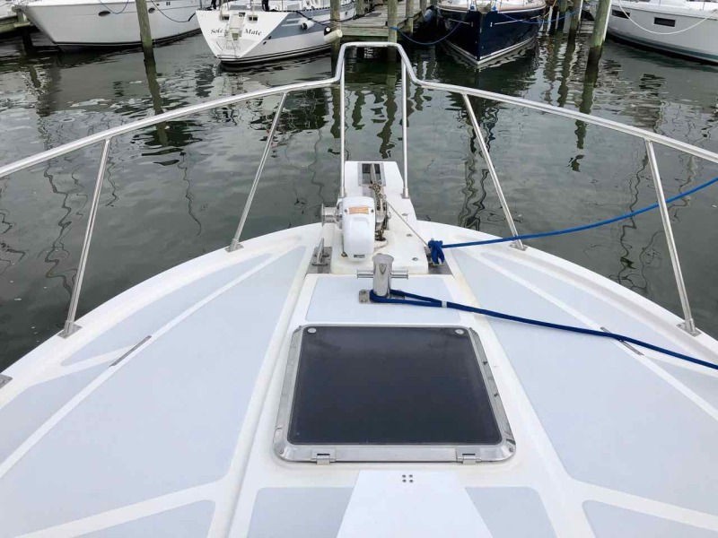 2005 Heritage East Sundeck Trawler