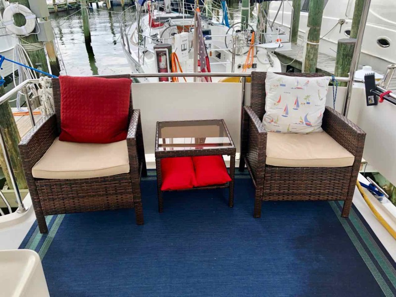 2005 Heritage East Sundeck Trawler