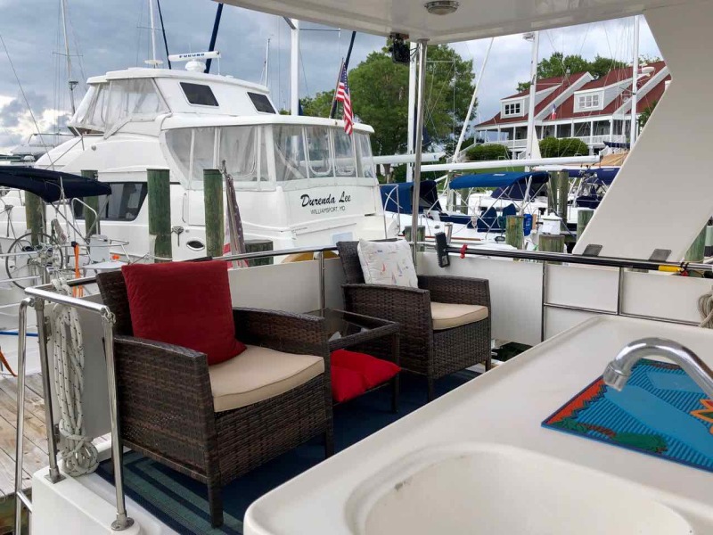 2005 Heritage East Sundeck Trawler