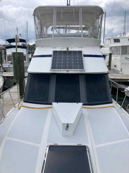 2005 Heritage East Sundeck Trawler