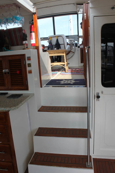 1987 Marine Trader Tradewind