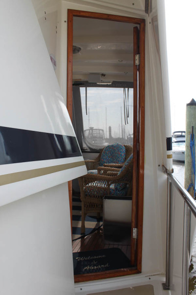 1987 Marine Trader Tradewind