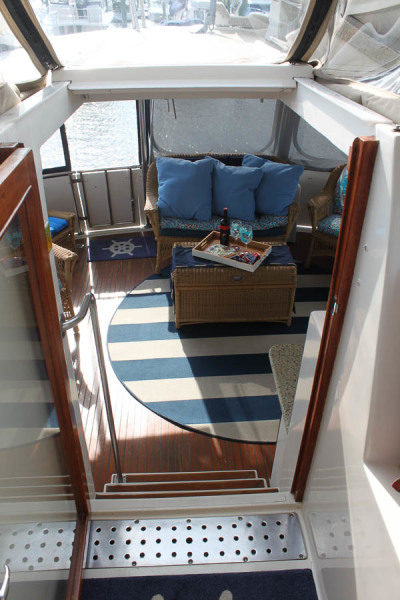 1987 Marine Trader Tradewind