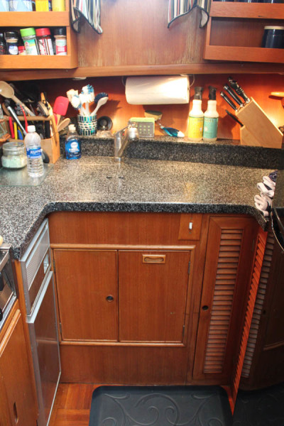 1987 Marine Trader Tradewind
