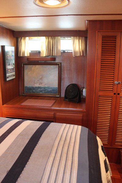 1987 Marine Trader Tradewind