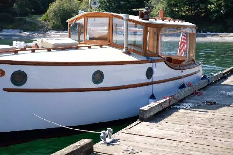 Chaser 26ft Elco Yacht For Sale