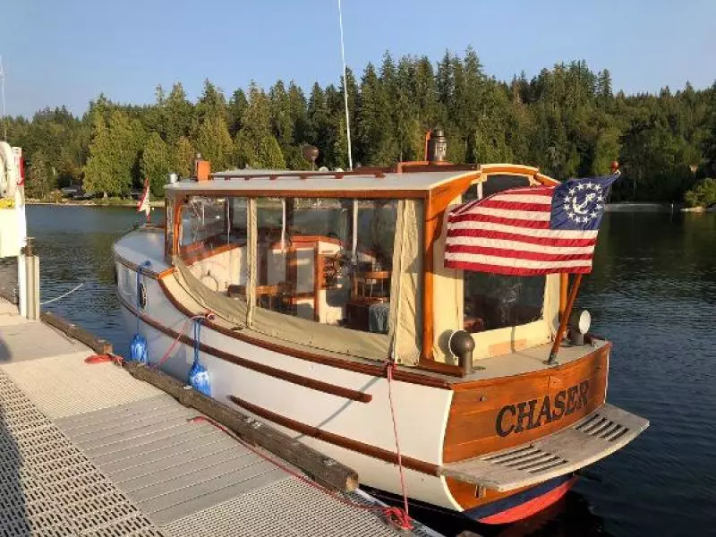 Chaser 26ft Elco Yacht For Sale