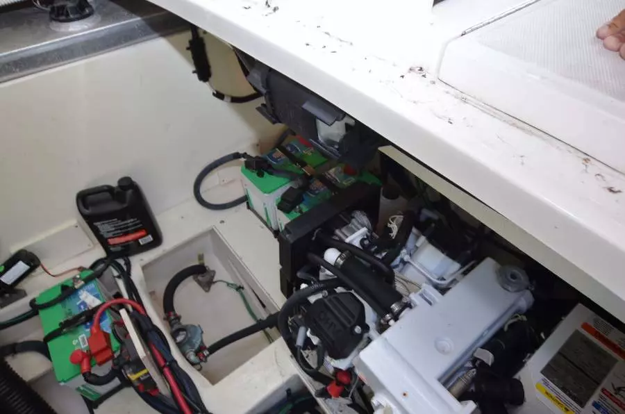 2016 Sea Ray 350 Sundancer