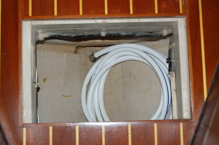 Yellow Dog 35ft Viking Yacht For Sale