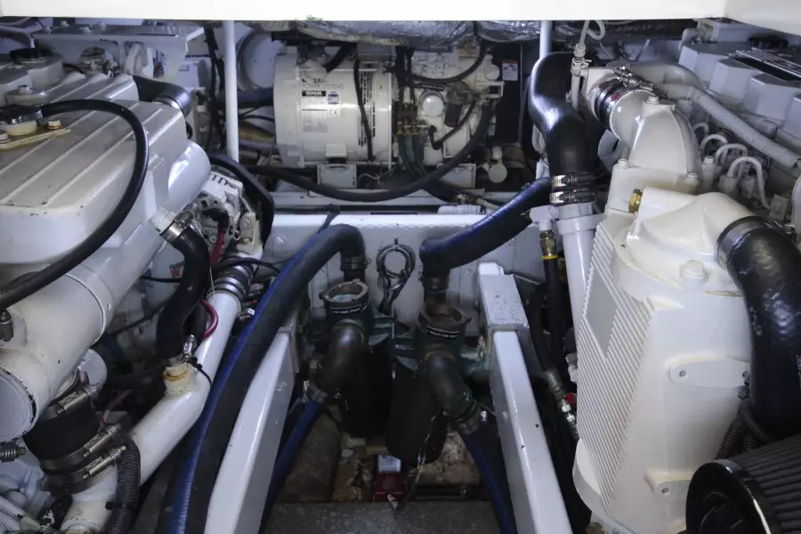 Yellow Dog 35ft Viking Yacht For Sale