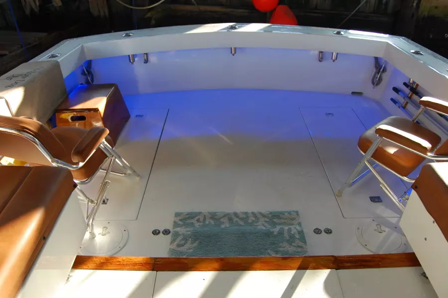 Yellow Dog 35ft Viking Yacht For Sale