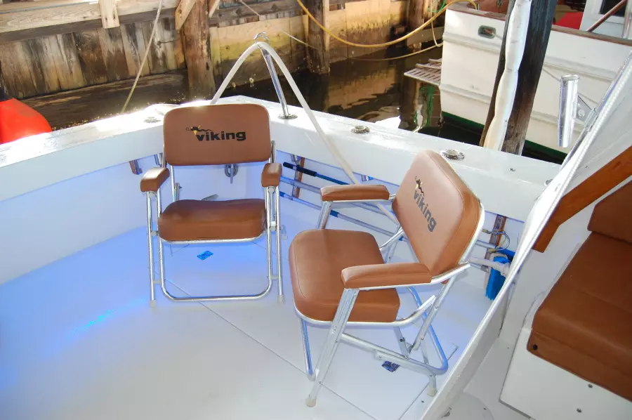 Yellow Dog 35ft Viking Yacht For Sale