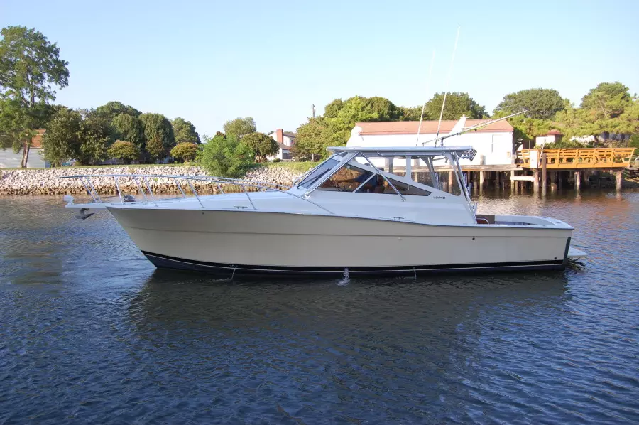 Yellow Dog 35ft Viking Yacht For Sale