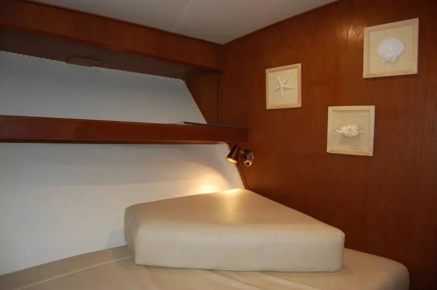 Yellow Dog 35ft Viking Yacht For Sale