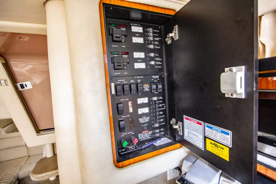 2000 Sea Ray 340 Sundancer