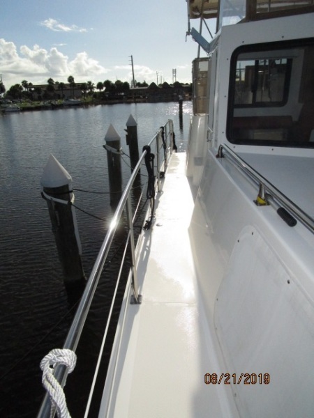 2007 Endeavour "40" Trawler Cat