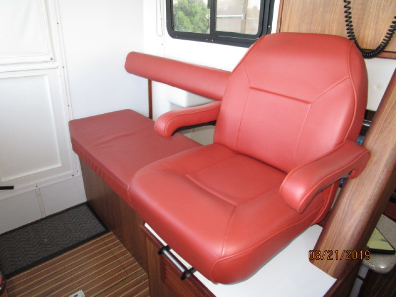 2007 Endeavour "40" Trawler Cat