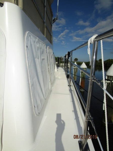 2007 Endeavour "40" Trawler Cat
