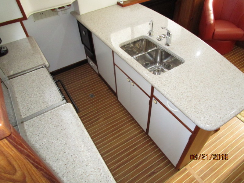 2007 Endeavour "40" Trawler Cat